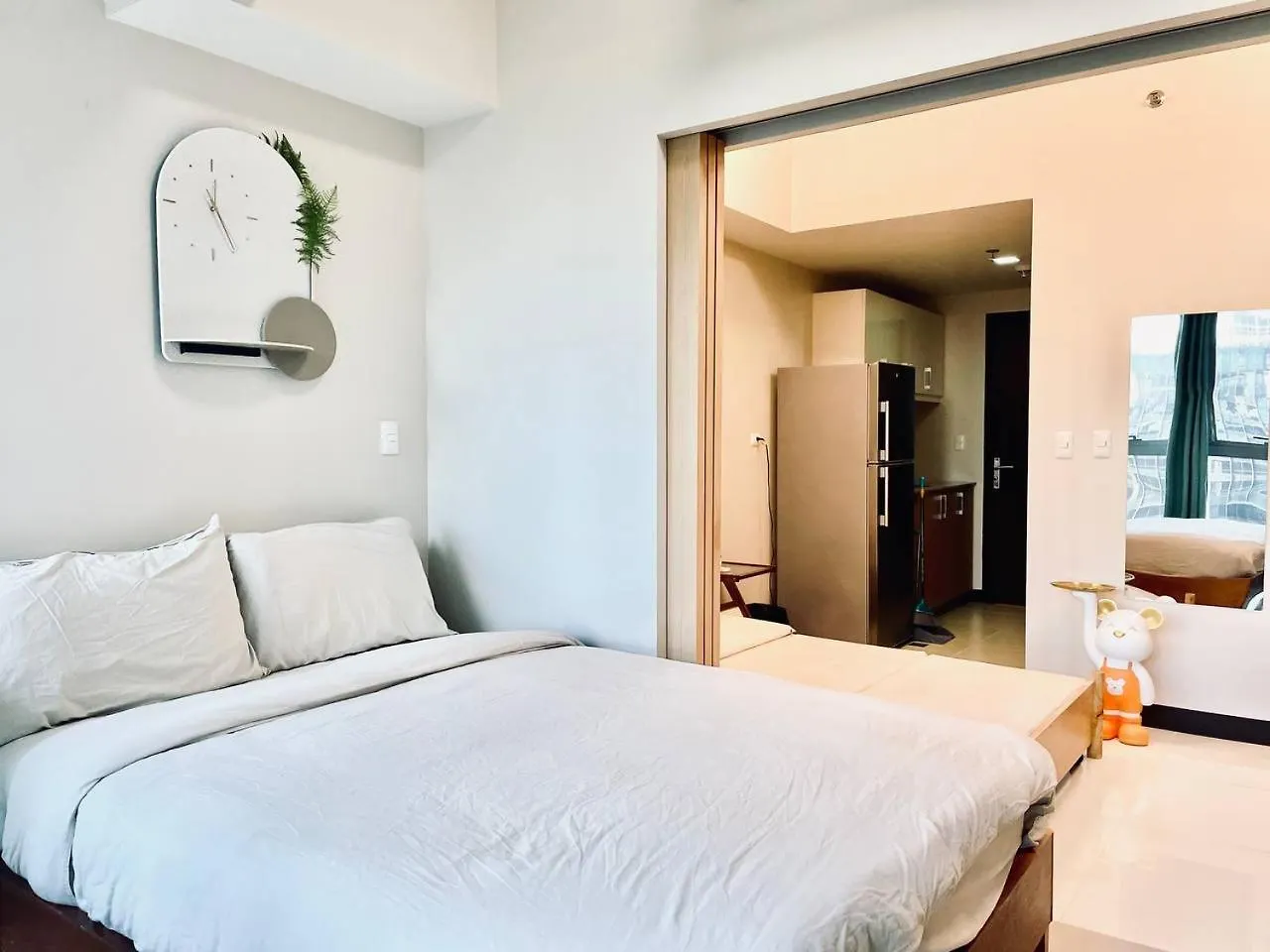 Apartament Thompson Suites - 2 Beds, Uptown Parksuites Tower 1 25F Manila