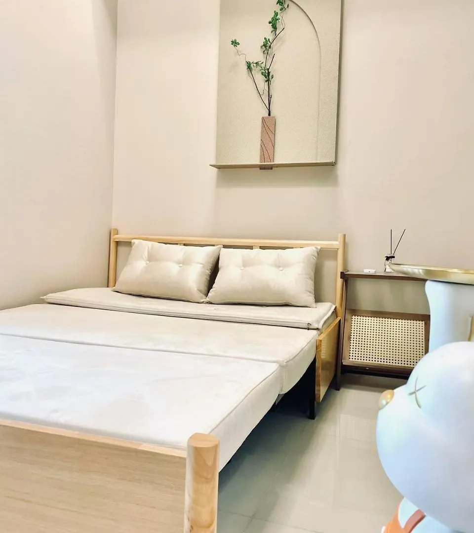 Thompson Suites - 2 Beds, Uptown Parksuites Tower 1 25F Manila